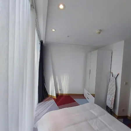 5 Person Luxury