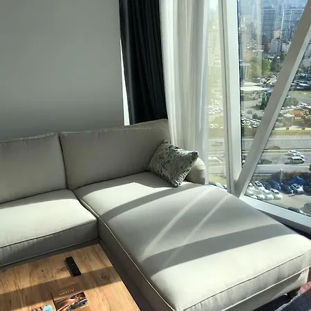 5 Person Luxury Apartment *