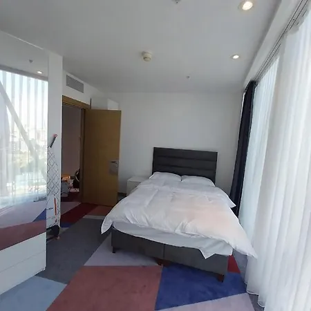 5 Person Luxury *