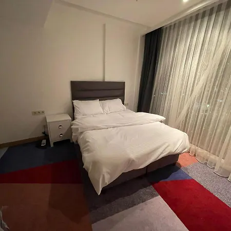 Апартаменты 5 Person Luxury